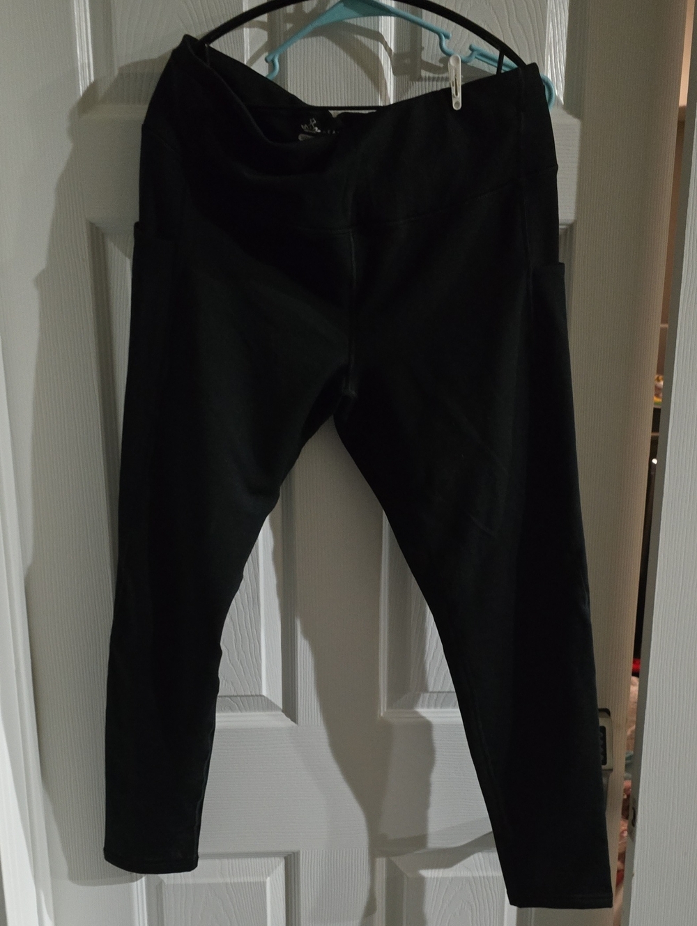 Black High-Waist Leggings